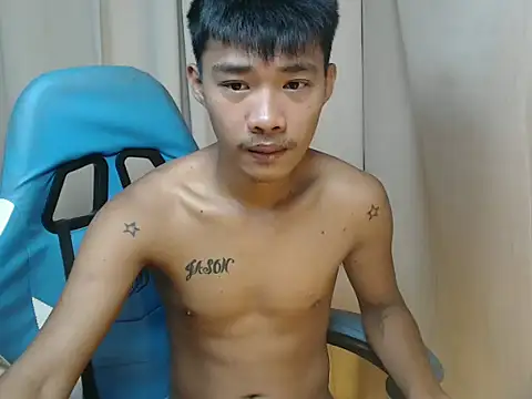 urasianjason online show from December 17, 11:22 pm