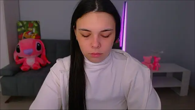 queenofthesense  online show from October 20, 8:48 am