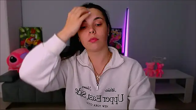 queenofthesense  online show from October 29, 5:25 pm