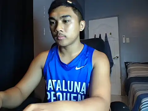Snapshot of pinoyAdrianneXXX chatting on June 21, 12:19 pm pinoyAdrianneXXX online show from June 21, 12:19 pm