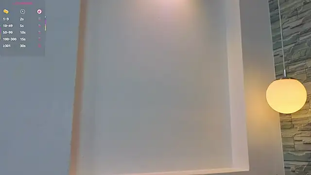 leilapons online show from March 29, 5:13 pm