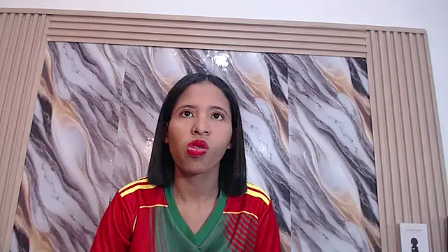 Snapshot of Samantha_Fox69_ chatting on December 5, 12:08 am Samantha Fox69 online show from December 5, 12:08 am