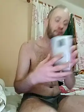 Snapshot of alexpo27 chatting on November 15, 10:15 pm alexpo27 online show from November 15, 10:15 pm