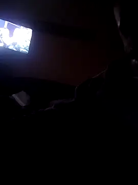 Snapshot of alexpo27 chatting on December 2, 3:23 am alexpo27 online show from December 2, 3:23 am