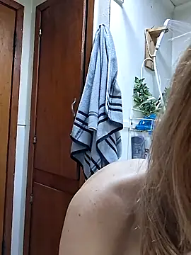 PeachyAriel online show from April 10, 2:22 pm