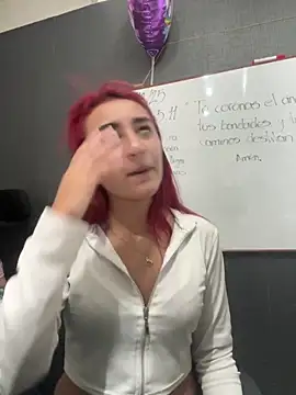 Snapshot of JuliethaDemon_ chatting on January 6, 1:15 pm JuliethaDemon online show from January 6, 1:15 pm