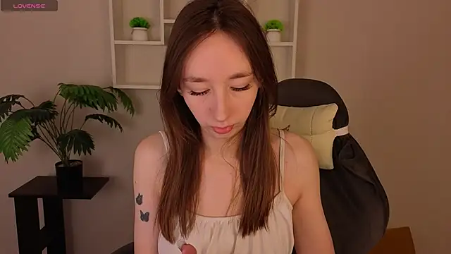 Miche1le Allenne online show from March 8, 2:04 am