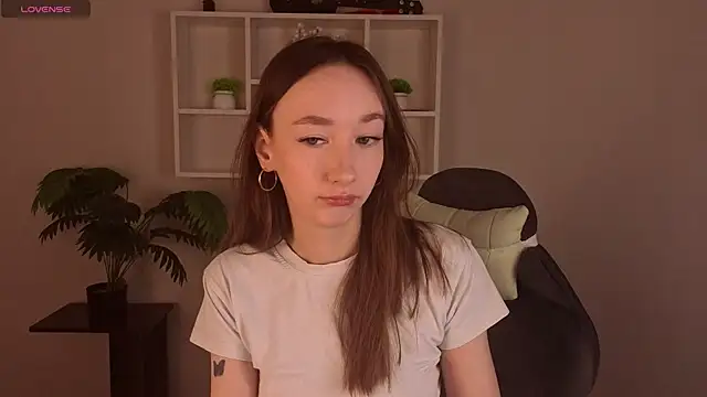 Miche1le Allenne online show from April 2, 1:03 am