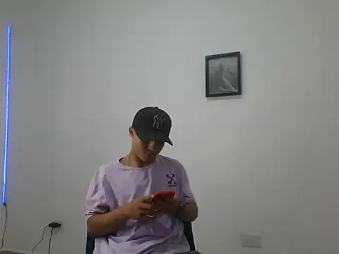 yissus 20  online show from April 9, 8:58 pm