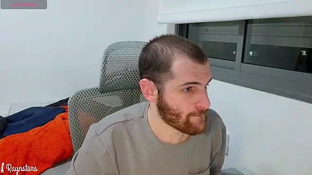 raynstars online show from February 10, 4:11 pm