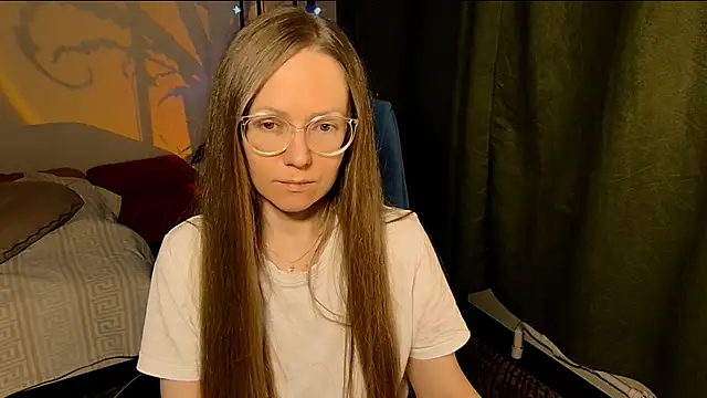 Snapshot of _Goldilocks_ chatting on October 9, 5:11 pm Goldilocks online show from October 9, 5:11 pm