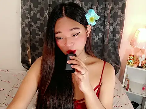 Malia cummer online show from May 25, 12:33 pm