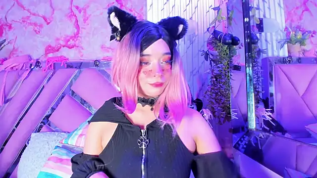 Akane Hikari  online show from December 4, 3:27 am