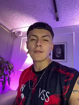 Leo santoro online show from April 11, 3:05 pm