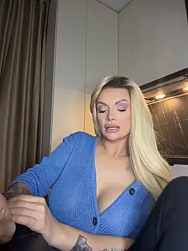 BOO D online show from March 26, 9:31 pm