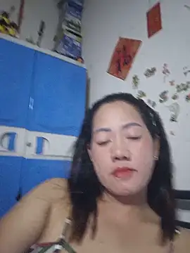 Snapshot of SweetASS6969 chatting on May 25, 3:18 pm SweetASS6969 online show from May 25, 3:18 pm