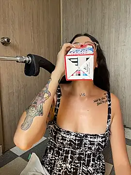 ValentinaBianchi online show from March 11, 7:09 pm