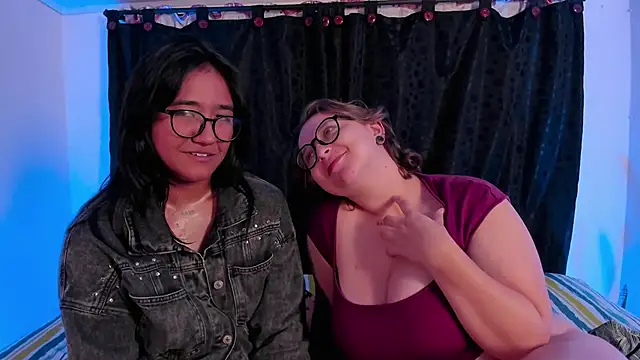 CrazyCakes  online show from May 31, 2:20 am