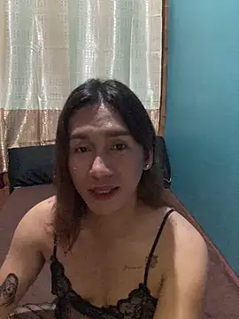 Snapshot of pretty_TRANSjona chatting on October 24, 5:26 am pretty TRANSjona online show from October 24, 5:26 am