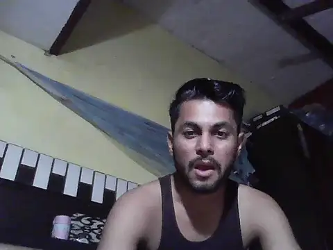 Snapshot of ursdreamperson chatting on November 4, 9:52 am ursdreamperson online show from November 4, 9:52 am