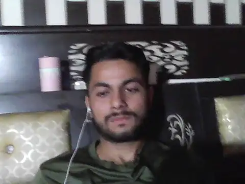 Snapshot of ursdreamperson chatting on November 5, 5:29 am ursdreamperson online show from November 5, 5:29 am