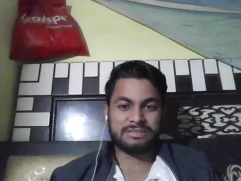 Snapshot of ursdreamperson chatting on November 21, 2:54 am ursdreamperson online show from November 21, 2:54 am