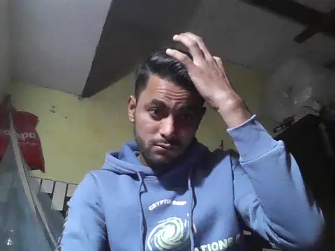 Snapshot of ursdreamperson chatting on November 28, 5:32 am ursdreamperson online show from November 28, 5:32 am