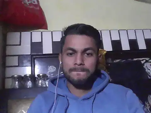 Snapshot of ursdreamperson chatting on December 5, 5:38 am ursdreamperson online show from December 5, 5:38 am