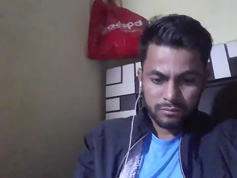 Snapshot of ursdreamperson chatting on December 5, 5:42 pm ursdreamperson online show from December 5, 5:42 pm