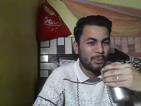 ursdreamperson online show from January 18, 3:32 am