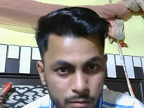 ursdreamperson online show from April 20, 2:20 pm