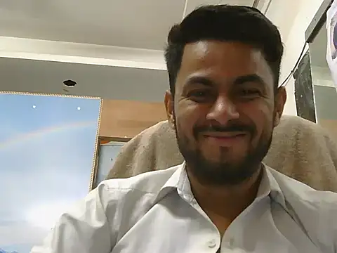 Snapshot of ursdreamperson chatting on April 28, 2:27 am ursdreamperson online show from April 28, 2:27 am
