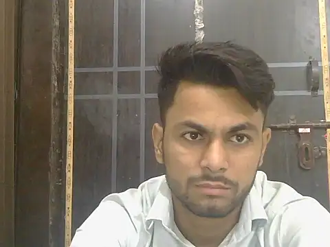 Snapshot of ursdreamperson chatting on May 29, 1:03 am ursdreamperson online show from May 29, 1:03 am