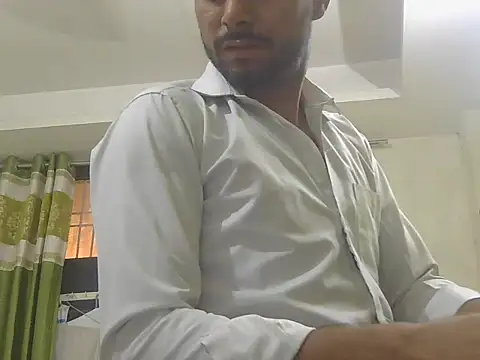 Snapshot of ursdreamperson chatting on June 6, 12:49 am ursdreamperson online show from June 6, 12:49 am