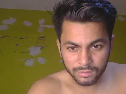 Snapshot of ursdreamperson chatting on July 14, 2:05 am ursdreamperson online show from July 14, 2:05 am