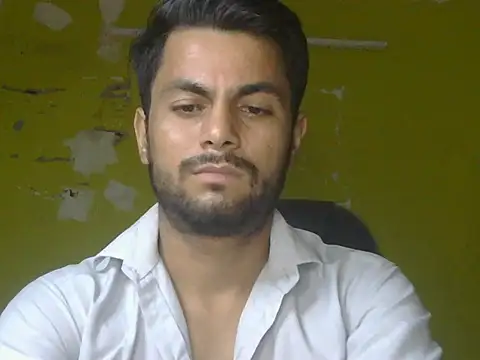 Snapshot of ursdreamperson chatting on July 16, 2:23 pm ursdreamperson online show from July 16, 2:23 pm