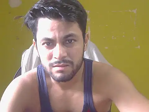 Snapshot of ursdreamperson chatting on July 18, 2:38 am ursdreamperson online show from July 18, 2:38 am