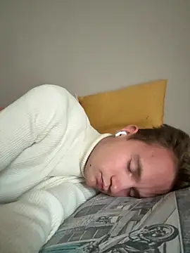 Snapshot of Italy_sex_boy chatting on October 21, 1:23 pm Italy sex boy online show from October 21, 1:23 pm