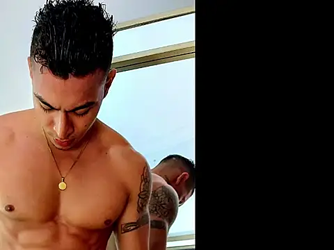 cristopher 22cm online show from January 8, 1:08 am