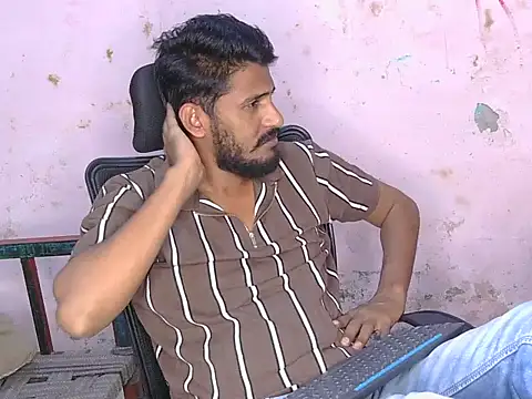 krishjaat43 online show from April 7, 5:46 pm