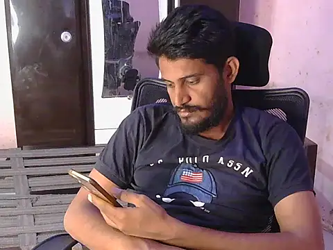 krishjaat43 online show from April 11, 5:01 am