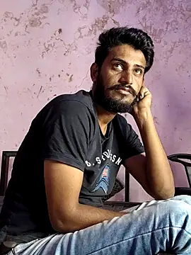 krishjaat43 online show from April 13, 4:07 am