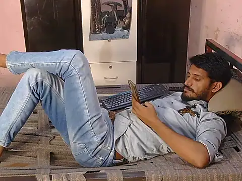 krishjaat43 online show from April 14, 9:37 am