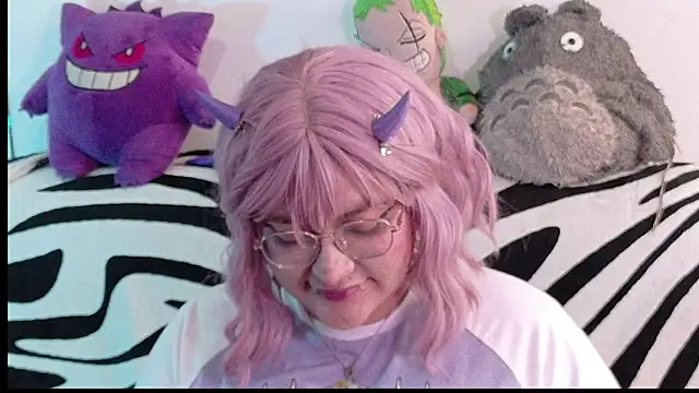 XxGreenGoodxX online show from March 18, 6:00 pm