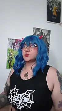 XxGreenGoodxX online show from April 13, 7:30 pm