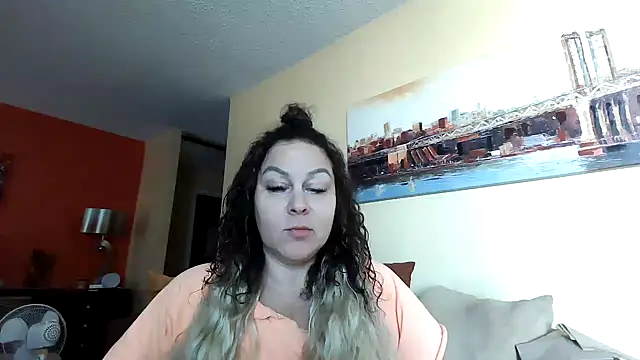 Snapshot of number1slut chatting on February 13, 7:31 pm number1slut online show from February 13, 7:31 pm