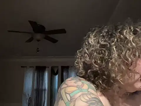 Snapshot of number1slut chatting on November 14, 12:48 pm number1slut online show from November 14, 12:48 pm