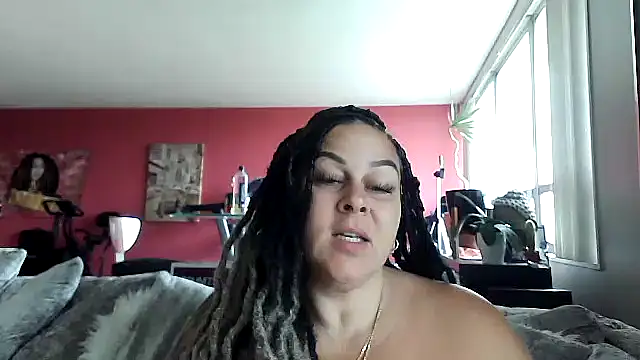 Snapshot of number1slut chatting on April 27, 3:32 pm number1slut online show from April 27, 3:32 pm