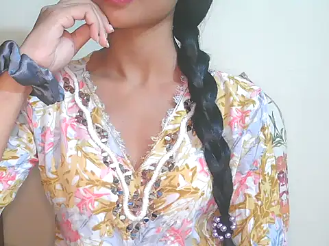 Ankita Chandel online show from December 21, 4:52 am