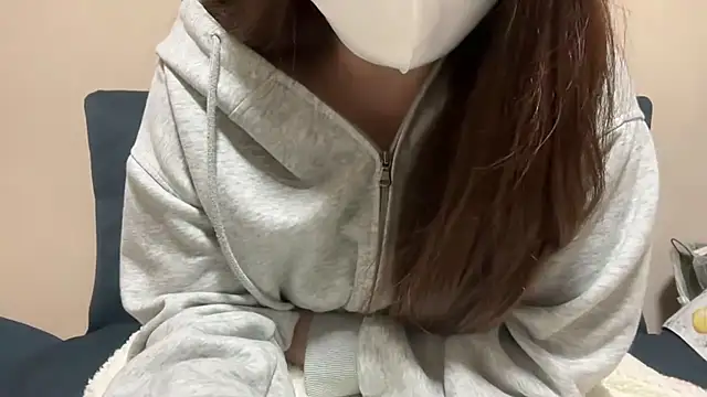 Snapshot of mayu06000 chatting on October 22, 6:18 pm mayu06000 online show from October 22, 6:18 pm